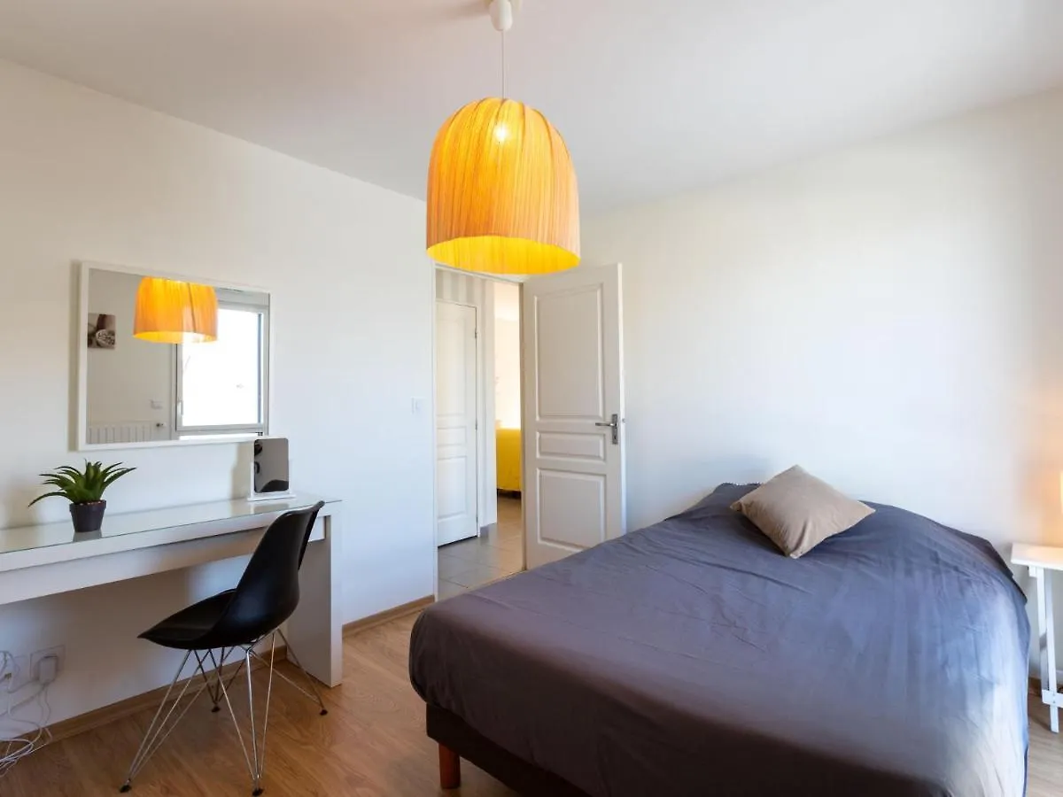 Apartment Les Cypres By Interhome Saint-Malo 0*,  Frankrike